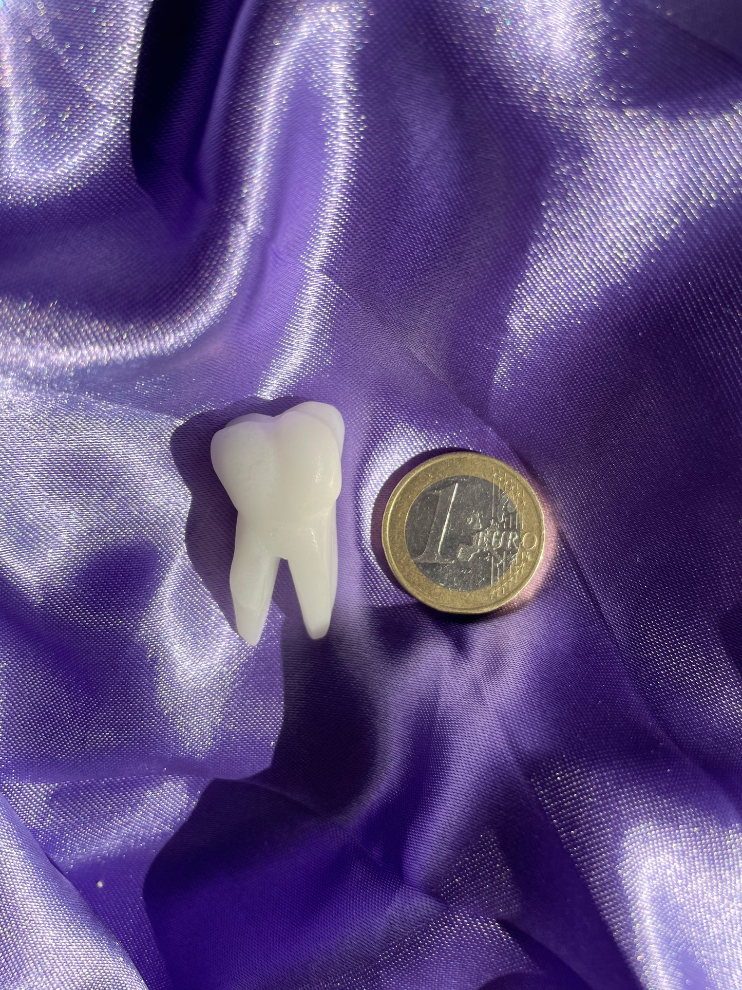 Weißer Aventurin Zahn