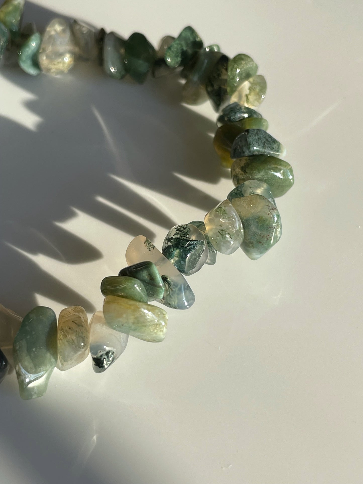 Moosachat Splitterarmband