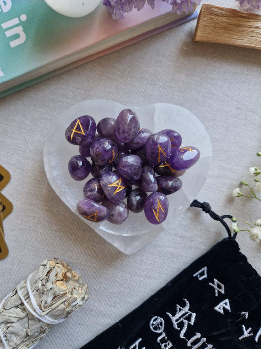 Amethyst Runen Set