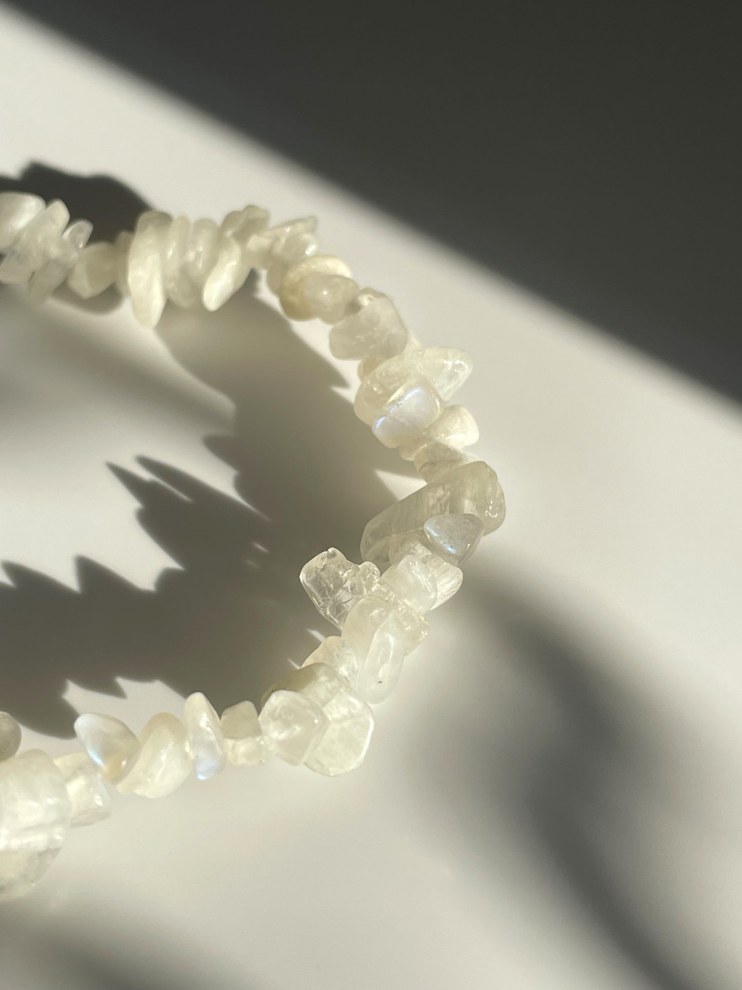 Mondstein Splitterarmband