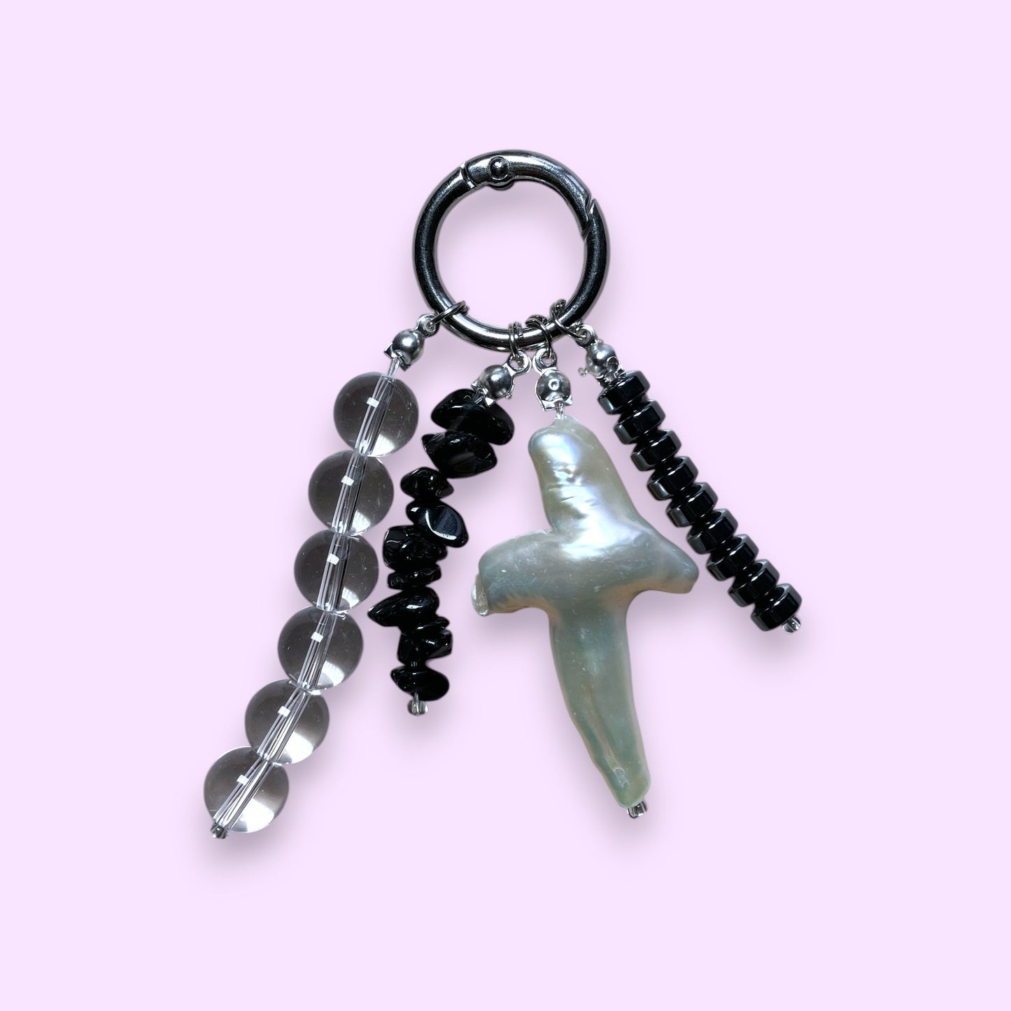 The Edgy One Anhänger No. 5